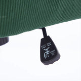 Mid-back liftable office chair, striped fabric, and ergonomically designed, is an excellent choice for working, studying or relaxing. The mid-back design provides a better sitting experience.Green